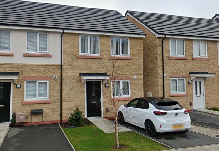 2 Bedroom End Of Terrace House To Rent In Salthouse Drive, Southport, Merseyside, PR8