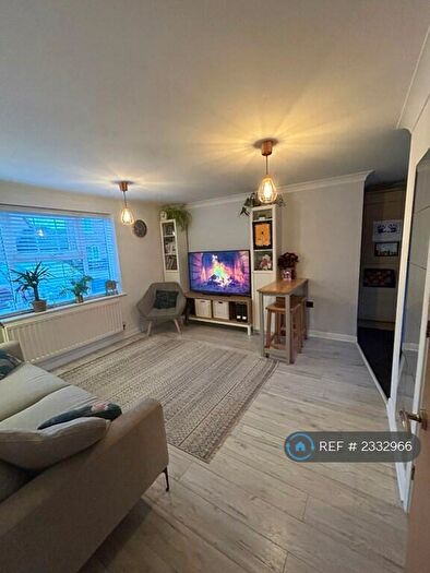 2 Bedroom Flat To Rent In Whistlefish Court, Norwich, NR5