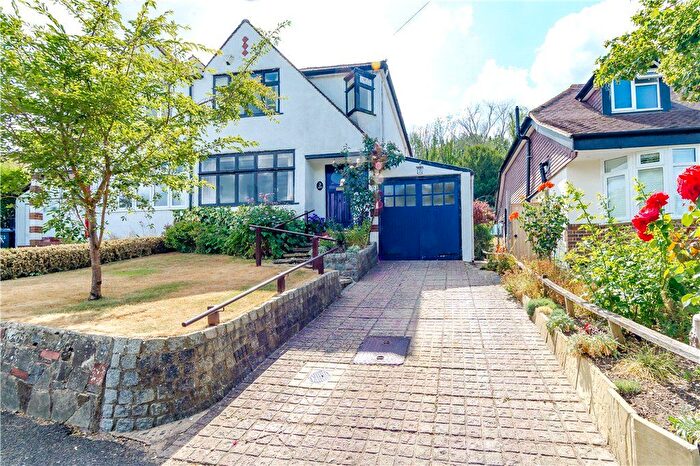 3 Bedroom Semi-Detached House For Sale In Valley Road, Kenley, CR8