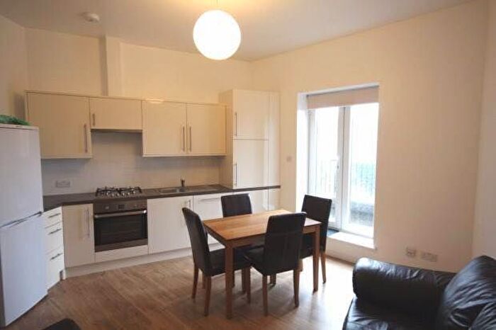2 Bedroom Flat To Rent In Petherton Road, Highbury Park, London, N5
