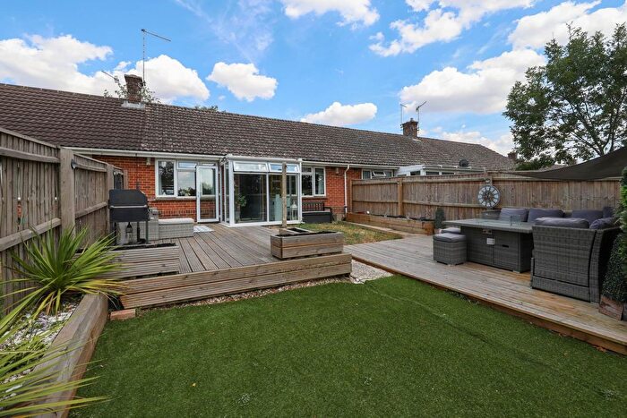 2 Bedroom Bungalow For Sale In Fairfield Bungalows, Blandford Forum, DT11