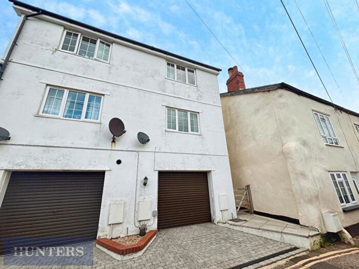 2 Bedroom End Of Terrace House To Rent In Ways Lane, Cullompton, EX15