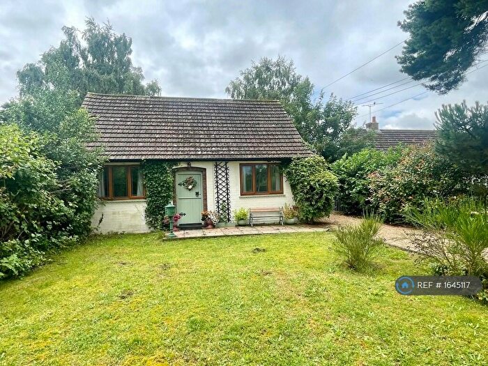 2 Bedroom Bungalow To Rent In Sandy Lane, Woodhall Spa, LN10