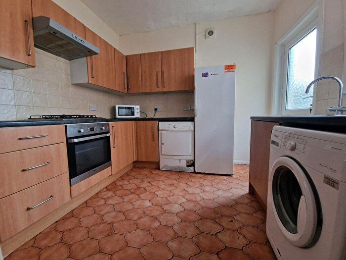 5 Bedroom Terraced House To Rent In Whippingham Road, BN2