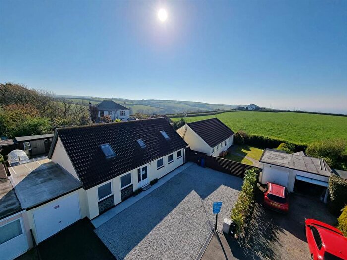 4 Bedroom Detached House For Sale In Lundy Drive, Crackington Haven, Bude, EX23