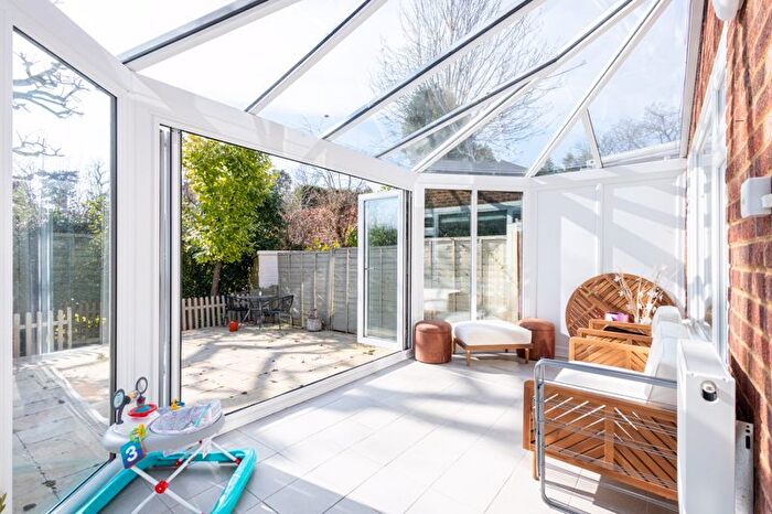 3 Bedroom Link Detached House To Rent In Howard Close, Bushey Heath, Bushey, WD23