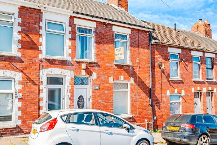 3 Bedroom Terraced House For Sale In Phyllis Street, Barry, CF62