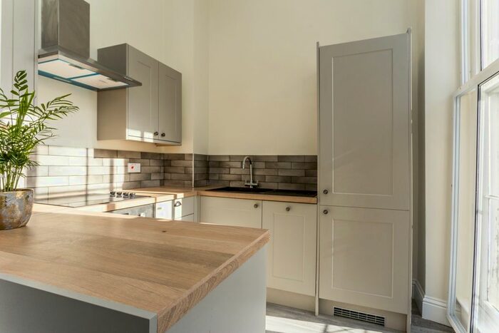 2 Bedroom Flat To Rent In St. Margarets Road, Cheltenham, GL50