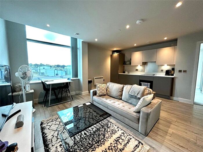 1 Bedroom Apartment To Rent In Thames Valley, Wokingham Road, Bracknell, Berkshire, RG42