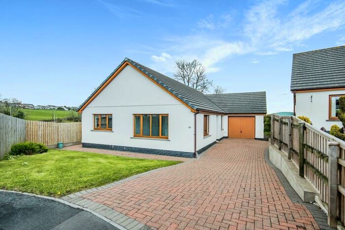 3 Bedroom House To Rent In Dol Y Dderwen, Llangain, SA33