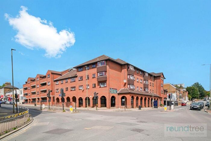 1 Bedroom Flat For Sale In Ferrydale Lodge, Church Road, NW4