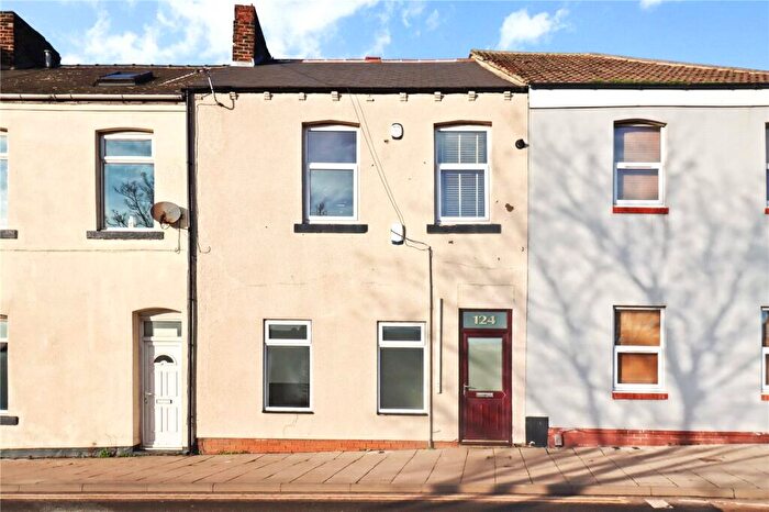 1 Bedroom Flat To Rent In Hylton Road, Sunderland, Tyne And Wear, SR4
