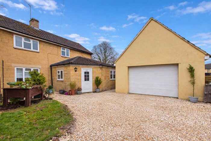 3 Bedroom End Of Terrace House For Sale In Festival Road, Stonehouse, GL10