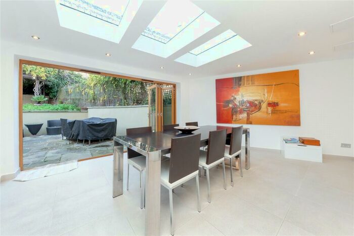 4 Bedroom House To Rent In Greville Road, London, NW6