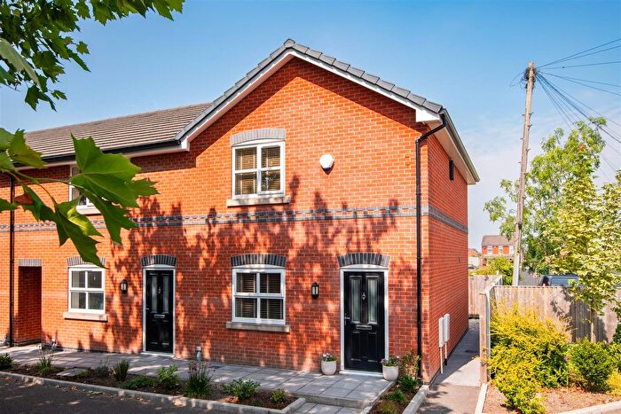 3 Bedroom End Terrace House For Sale In Bank Mews, Standish, Wigan, WN6