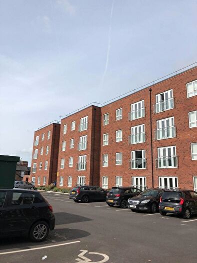 2 Bedroom Flat To Rent In Spires View, Warrington, WA1