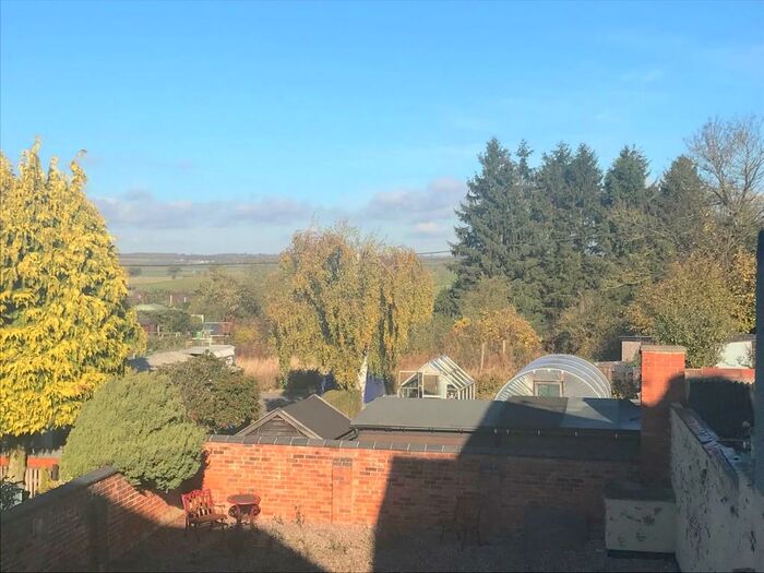 2 Bedroom Flat To Rent In Main Street, Horsley Woodhouse, DE7