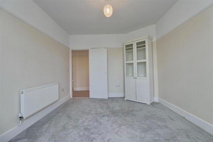2 Bedroom Bungalow For Sale In South Road, Cosham, Portsmouth, PO6