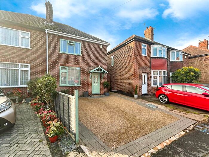 3 Bedroom Semi Detached House For Sale In Cartwright Street, Loughborough, Leicestershire, LE11