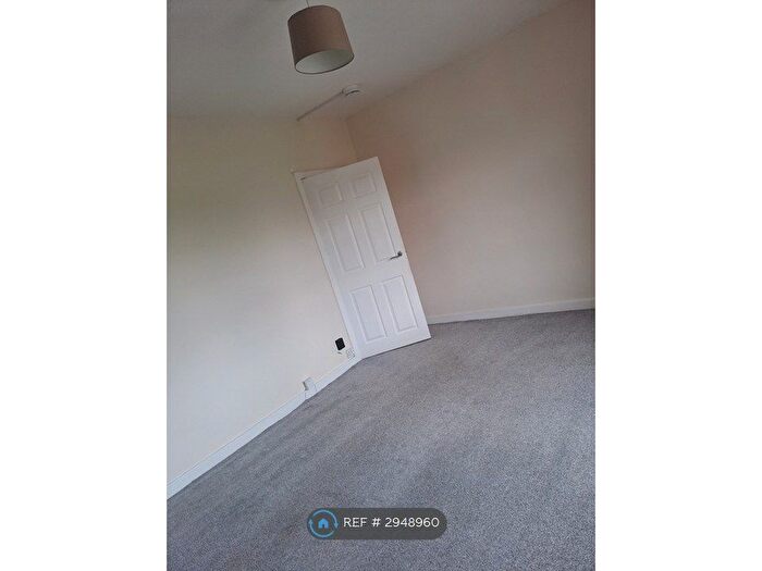 2 Bedroom Flat To Rent In Canning Street, Dundee, DD3