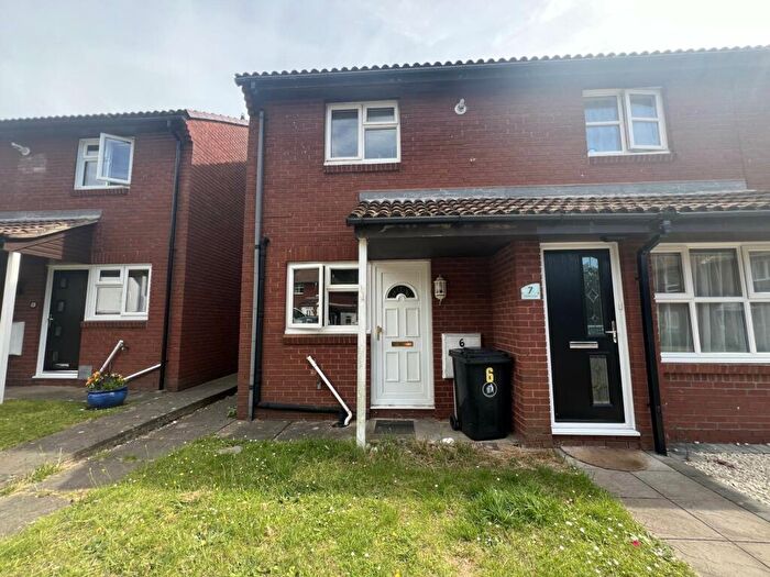 2 Bedroom House To Rent In Baldwin Close, Bognor Regis, PO22