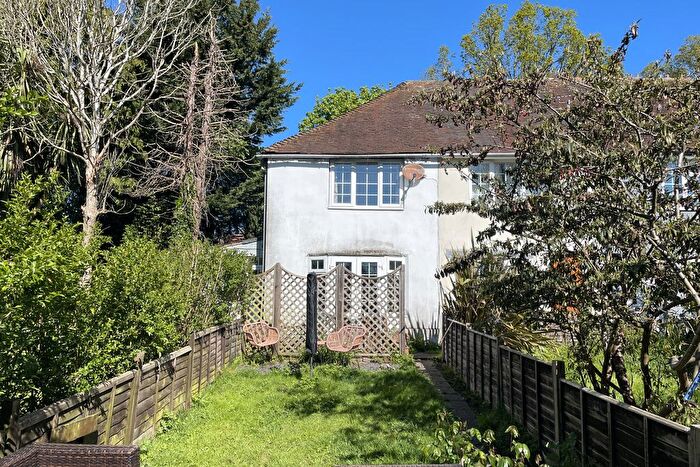 3 Bedroom End Terrace House For Sale In Tilmore Road, Petersfield, GU32