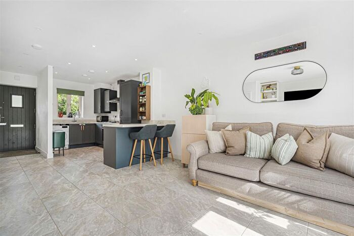 2 Bedroom Semi-Detached House For Sale In Coppice Way, Launton, OX26