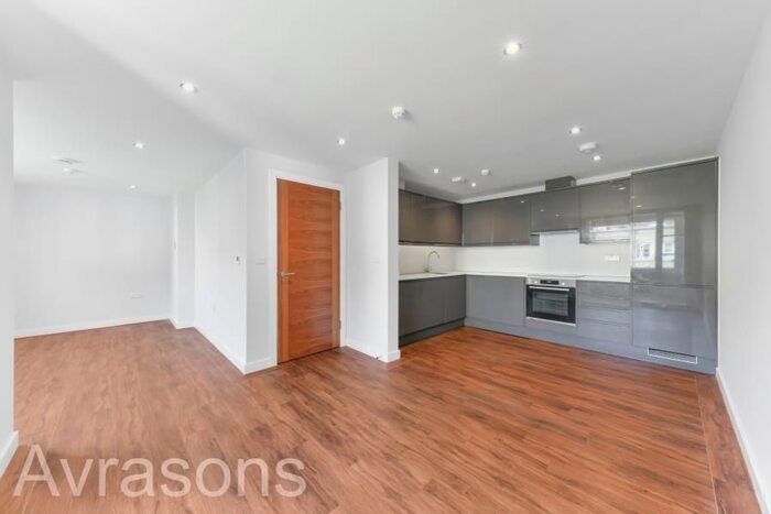 2 Bedroom Flat To Rent In Anderson Mews, London, SW9