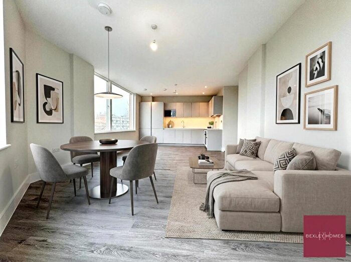 2 Bedroom Apartment To Rent In Crayford Road, Crayford, DA1