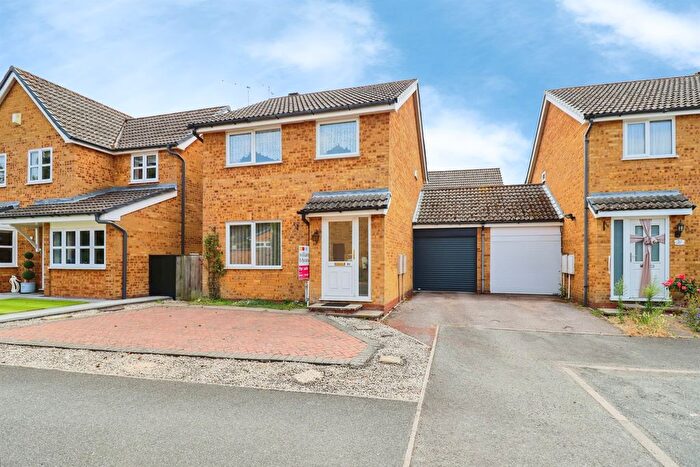 3 Bedroom Detached House For Sale In Canons Close, Thetford, IP24