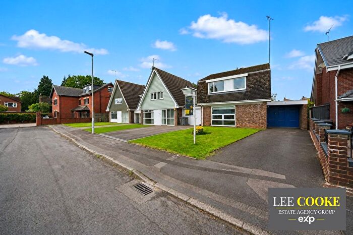 3 Bedroom Detached House For Sale In Ross Close, Compton, Wolverhampton, WV3