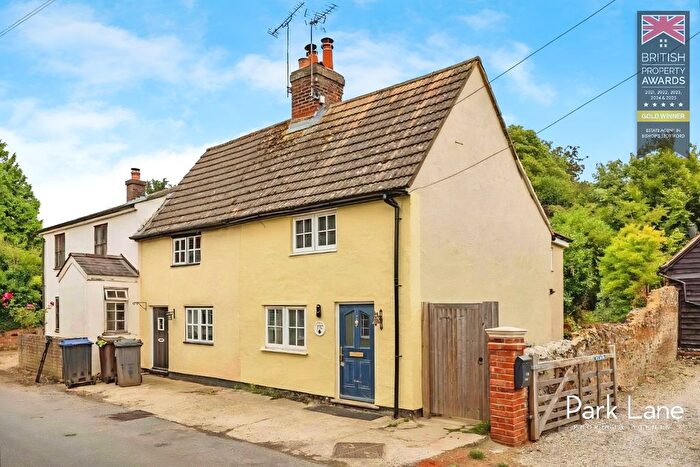 2 Bedroom Semi Detached House For Sale In Gravesend, Albury, SG11