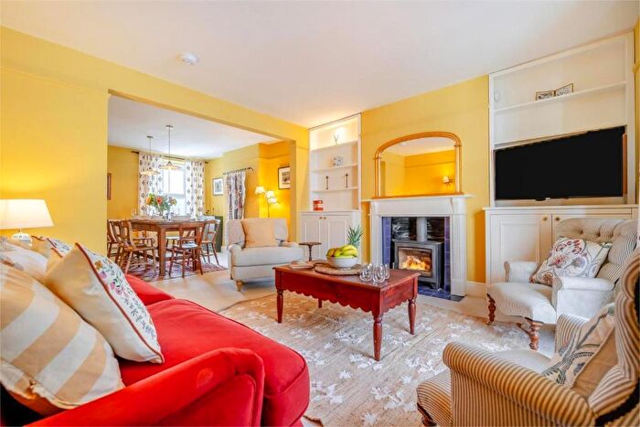 4 Bedroom Terraced House To Rent In Wadebridge, PL27