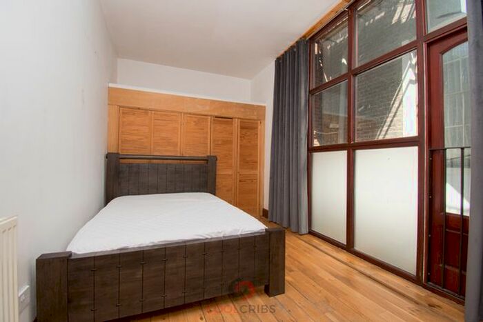 4 Bedroom Flat To Rent In Stanmore St, Islington, London, N1