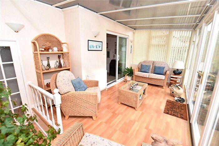 3 Bedroom Detached House For Sale In Baronsway, Leeds, West Yorkshire, LS15
