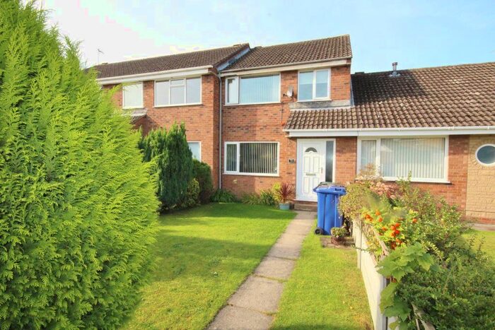 3 Bedroom Terraced House To Rent In Myrtle Avenue, Selby, YO8