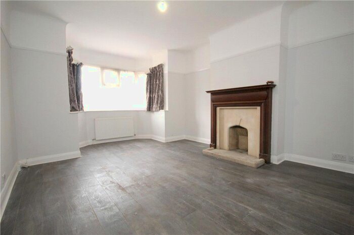 3 Bedroom Semi-Detached House To Rent In Cromwell Road, Beckenham, BR3