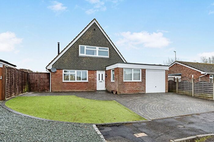 4 Bedroom Detached House For Sale In Wordsworth Gardens, Felpham, PO22