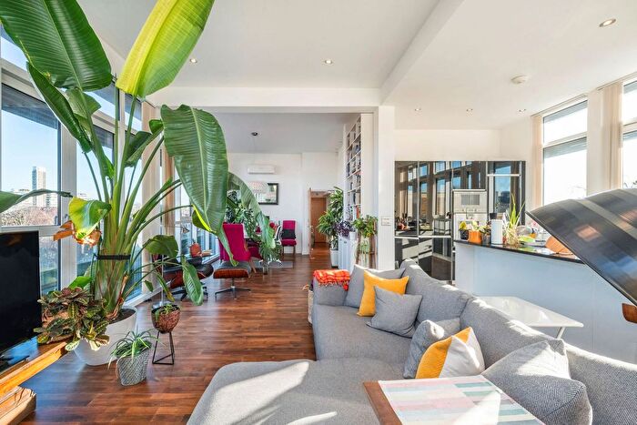 2 Bedroom Flat For Sale In Leathermarket Street, SE1