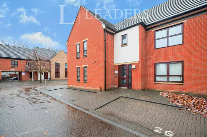 2 Bedroom Apartment To Rent In Near Side, Northampton, NN5