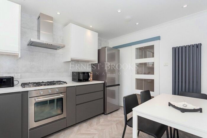 2 Bedroom Detached House To Rent In Masterman Road, East Ham, London, E6