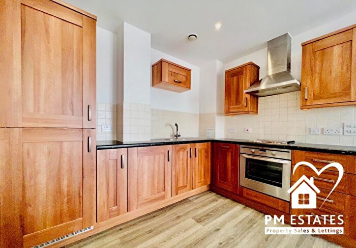 2 Bedroom Apartment For Sale In Riverside Wharf, Bishop's Stortford, CM23