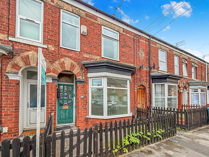 3 Bedroom Terraced House For Sale In Lambton Street, Hull, HU5