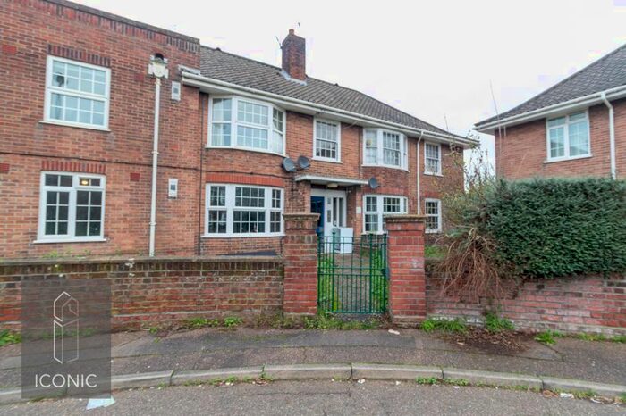 2 Bedroom Flat To Rent In Talbot Square, Norwich, NR3