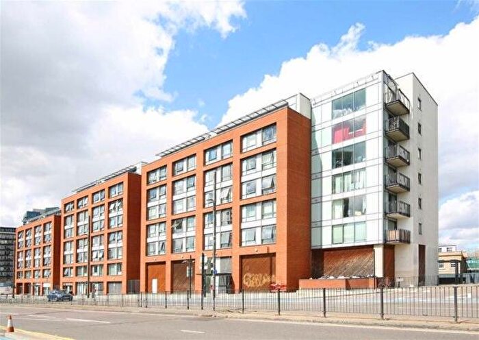 1 Bedroom Flat For Sale In The Lock Building, High Street, London, E15