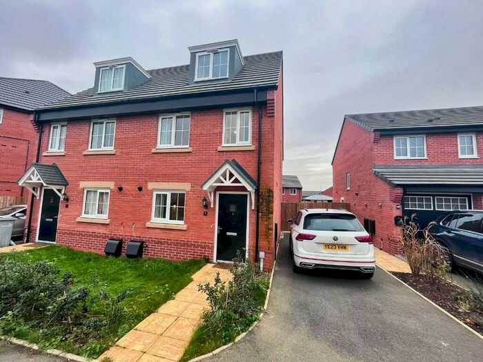 3 Bedroom Semi-Detached House To Rent In Springbank Road, Crewe, Cheshire, CW2