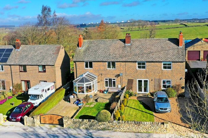 4 Bedroom Semi-Detached House For Sale In Sandwith View, Norwood, Harrogate, HG3