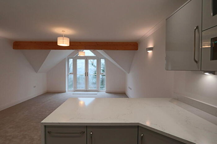 2 Bedroom Apartment To Rent In Landscape Road, Warlingham, CR6