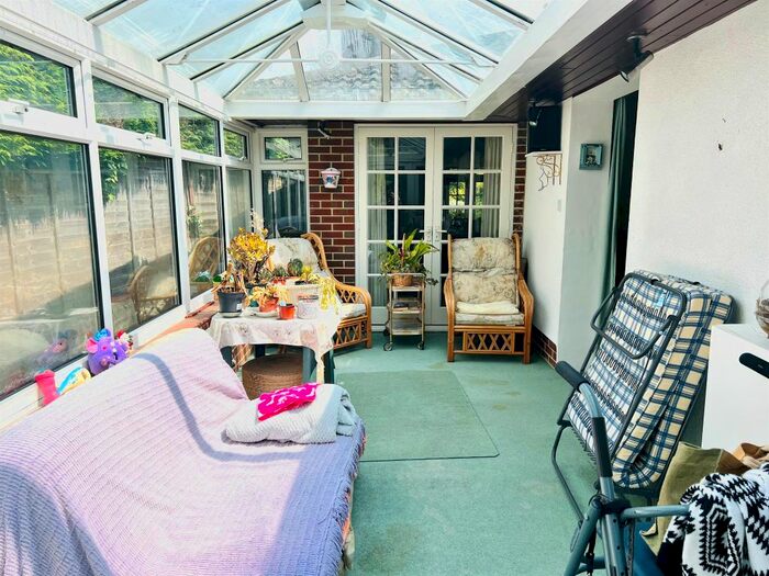 3 Bedroom Detached Bungalow For Sale In The Ridge, Woodfalls, Salisbury, SP5