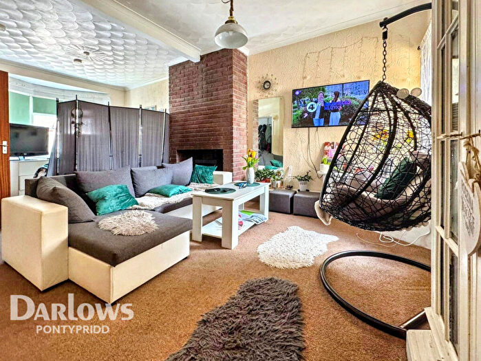 4 Bedroom Terraced House For Sale In De Barri Street, Pontypridd, CF37